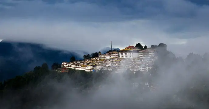 heavy rain darjeeling