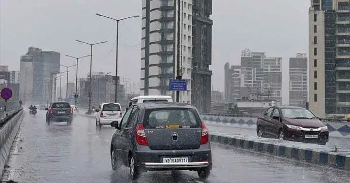 Today's weather update for Kolkata