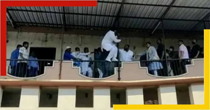 Hreavy chaos in Kalna municipality tmc inner conflict