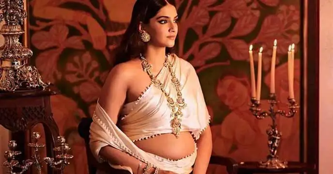 Sonam Kapoor has a special moment with her husband about baby bump