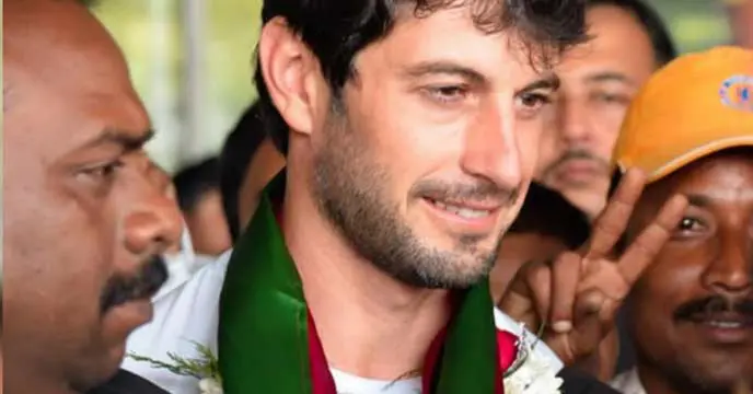 Juan Fernando arrived at kolkata