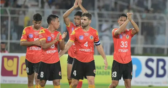 Sumeet Passi brace for Emami East Bengal