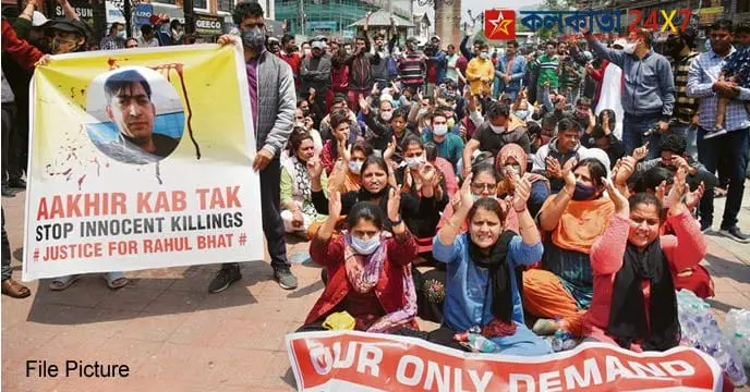 Kashmir target killing