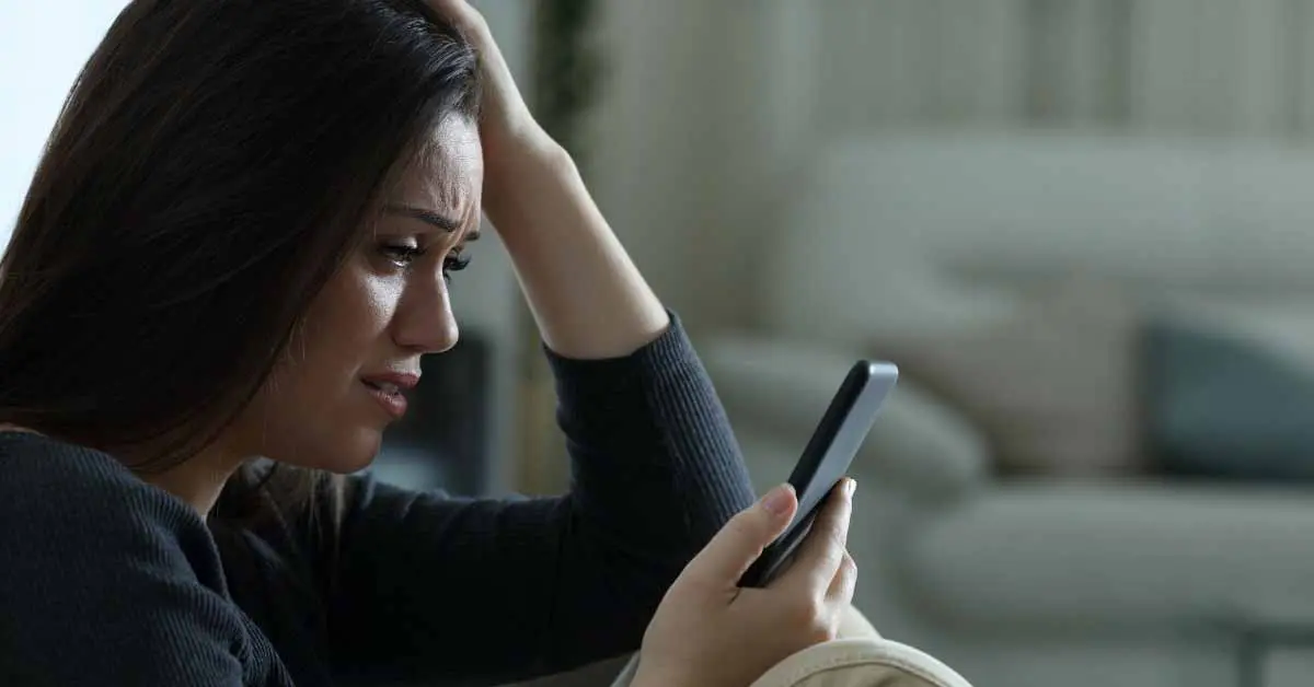 Water Damage to Your Mobile Phone? Follow These Rules for Quick Recovery!