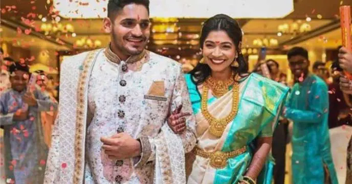 Tushar Deshpande Ties the Knot