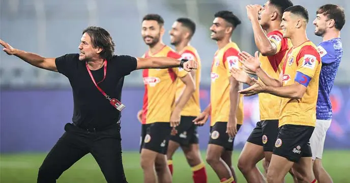 East Bengal Coach Carlos Cuadrat