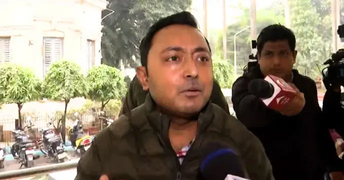 Debraj Chakraborty arrives at Nizam Palace