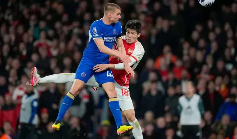 Arsenal routs Chelsea 5-0 to cement Premier League lead