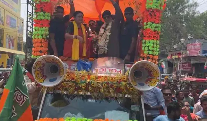 allegations-of-attack-on-bjp-leader-mithun-chakrabortys-procession-in-medinipur