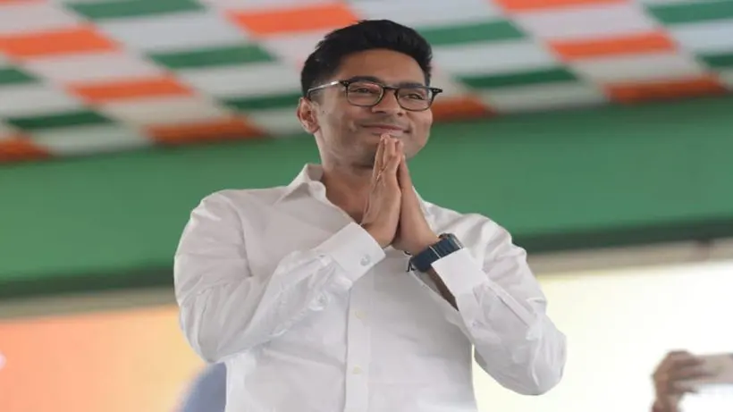 Abhishek Pays Emotional Tribute to Brave Soldiers on Kargil Vijay Diwas