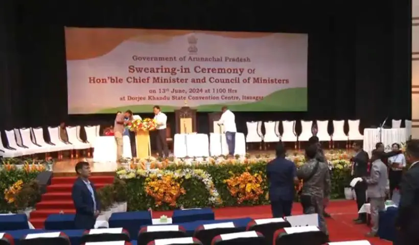 সকাল ১১টায় নতুন মুখ্যমন্ত্রীর শপথগ্রহণ, অপেক্ষায় রাজ্য