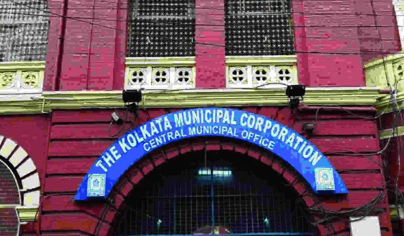 Senior Kolkata Municipal Officer Arrested in Corruption Scandal