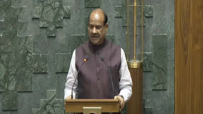 বড় চমক, লোকসভায় শপথ নিলেন ওম বিড়লা