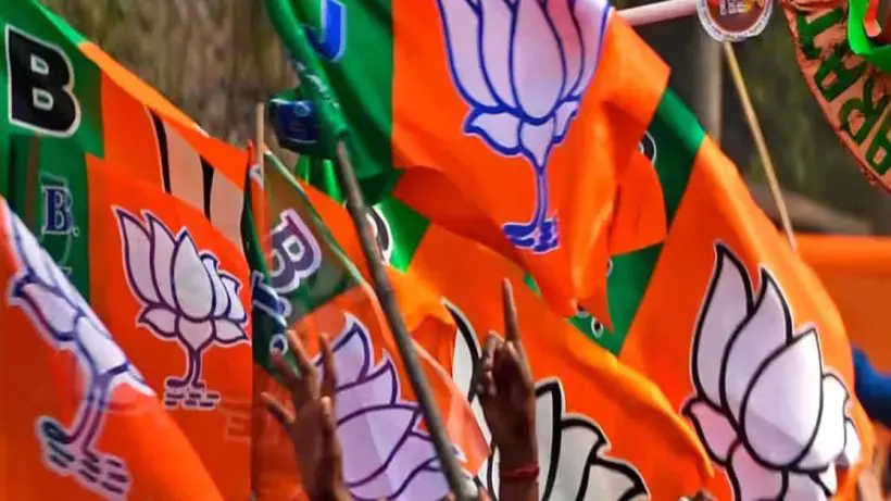 two bjp leaders left party and joined tmc from nandigram of east mednipur district