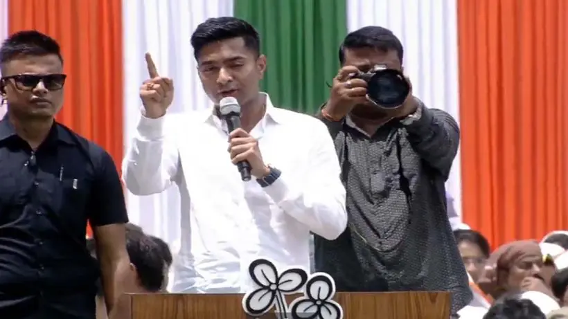 Team Abhishek Takes to Delhi Streets to Defend Bengali Pride