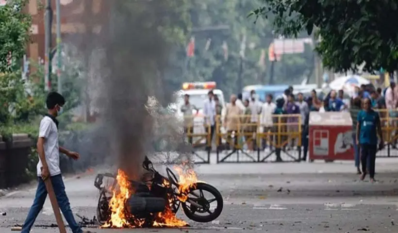 রক্তাক্ত বাংলাদেশ, প্রাণ হাতে নিয়ে ভারতে ফিরলেন ৭৭৮ জন পড়ুয়া