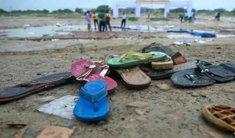 Overcrowding Main Reason Hathras Stampede Probe Team Submits Report to Uttar Pradesh Cm Yodi Adityanath , 'অতিরিক্ত ভিড়েই বিপর্যয়', যোগী সরকারকে রিপোর্ট পেশ পুলিশের