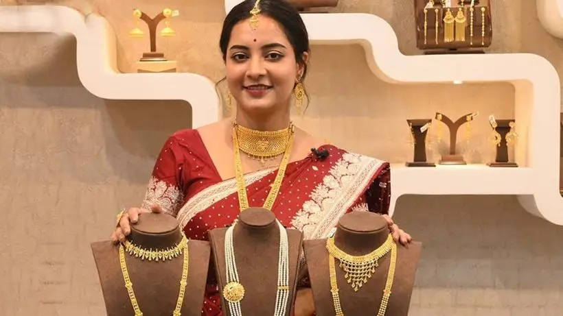 "Gold Prices Drop Again: Check the Latest Rate for 1 Gram of Gold"