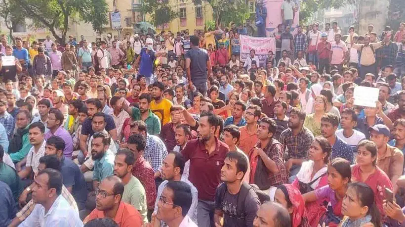 Calcutta High Court to Hear Case on Cancellation of 32,000 Primary School Jobs