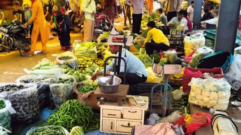 The prices of vegetables in Kolkata on August 12th can vary widely depending on the specific vegetable