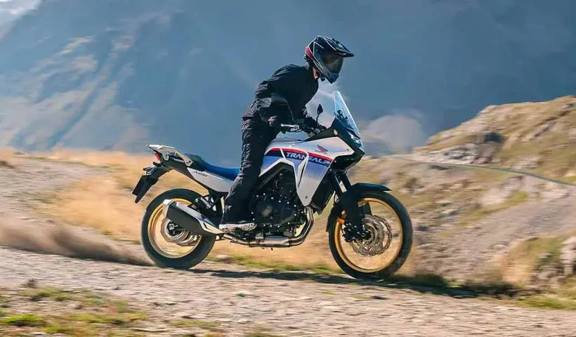 Honda-Transalp-XL750-unveiled