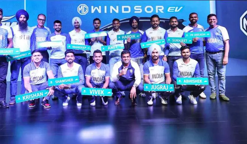 MG Motor gifts MG Windsor EVs to Indian Olympians