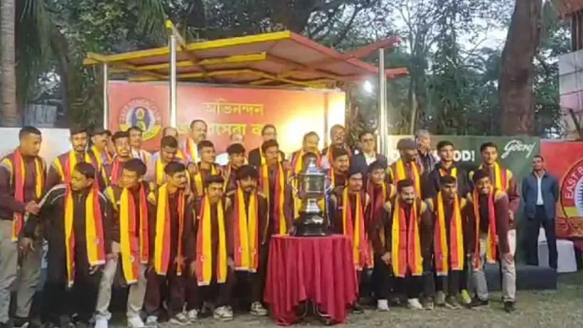 East Bengal Club Honors Santosh Trophy Winning Bengal Football Team