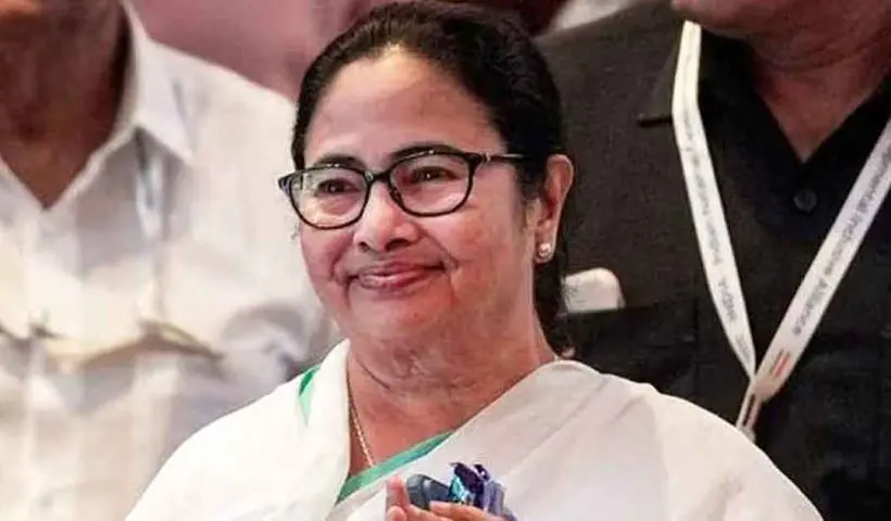 Mamata Banerjee Embarks on Flight to London for Week-Long Official Visit
