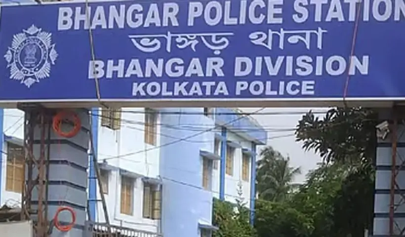 police constable beaten in bhangar