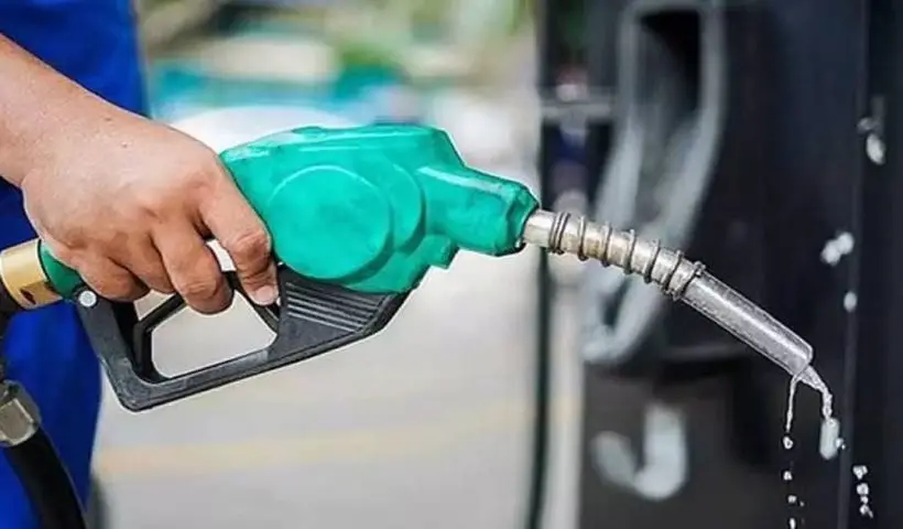 Petrol-Diesel Price on 18th May 2025: Crude Oil Remains Flat This Week, Check Today’s Latest Fuel Rates"
