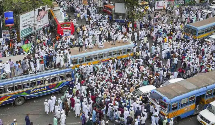 Protests Against Wakf Amendment Law Disrupt Transport Across North and South Bengal