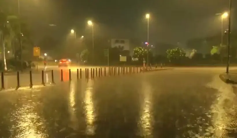 delhi storm rain hailstorm
