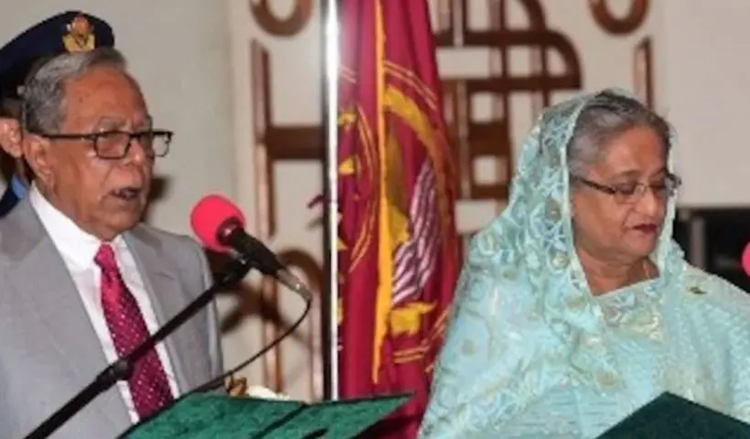 Bangladesh: মধ্যরাতে লুঙ্গি পরে থাইল্যান্ডে পালালেন প্রাক্তন রাষ্ট্রপতি, ঢাকায় শোরগোল