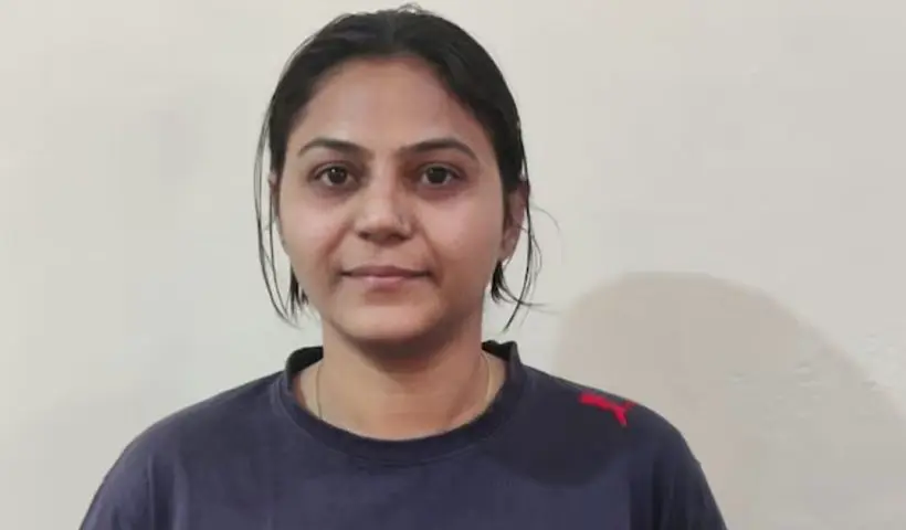 6 arrested spying for Pakistan