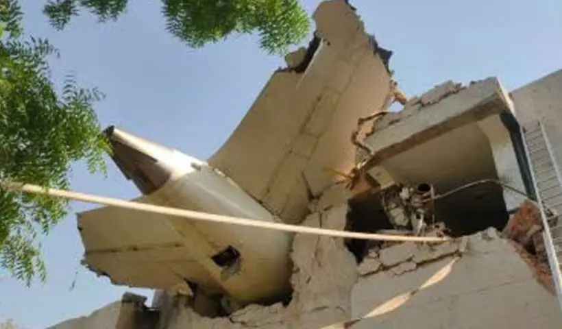 Ahmedabad Plane Crash Mother Heroism