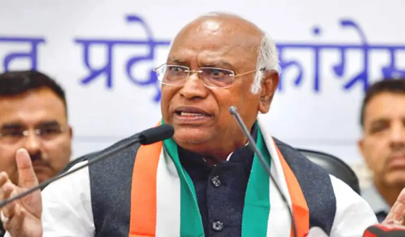 kharge called bengaluru an accedent