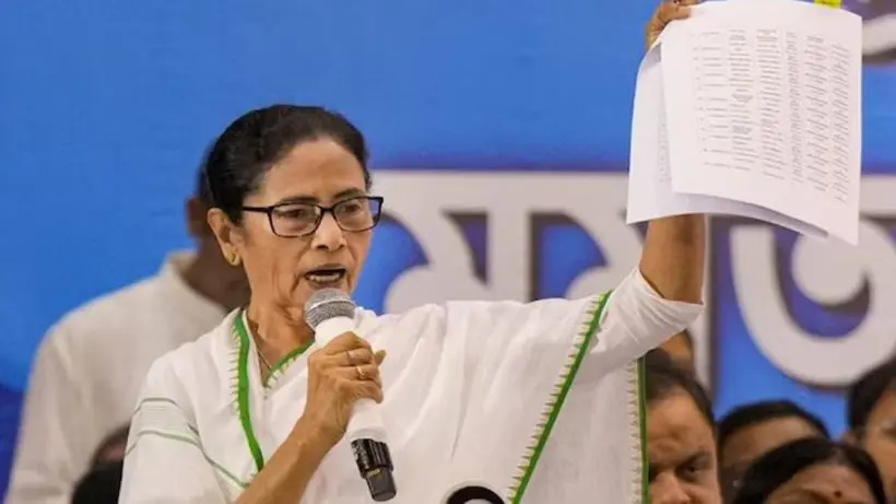 Haryana CM Nayab Saini Attacks West Bengal CM Mamata Banerjee Over Bangladeshi Infiltration, Accuses Her of Playing with National Security