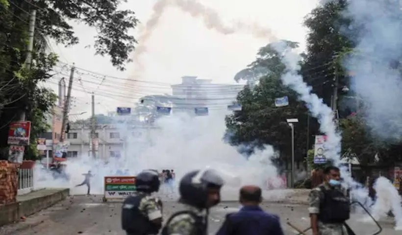 Bangladesh Hindu are seeking help from indian army