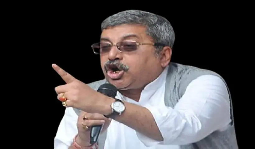 Kalyan banerjee at election commission