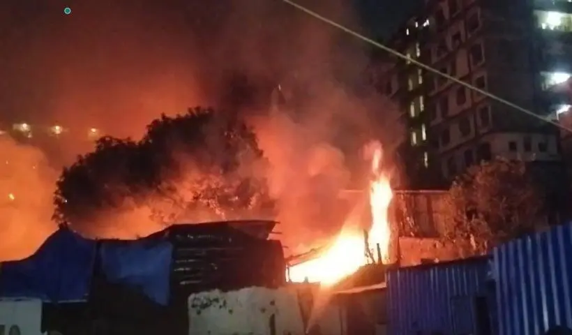khardahas-dye-factory-consumed-by-fire-20-fire-engines-respond-quickly