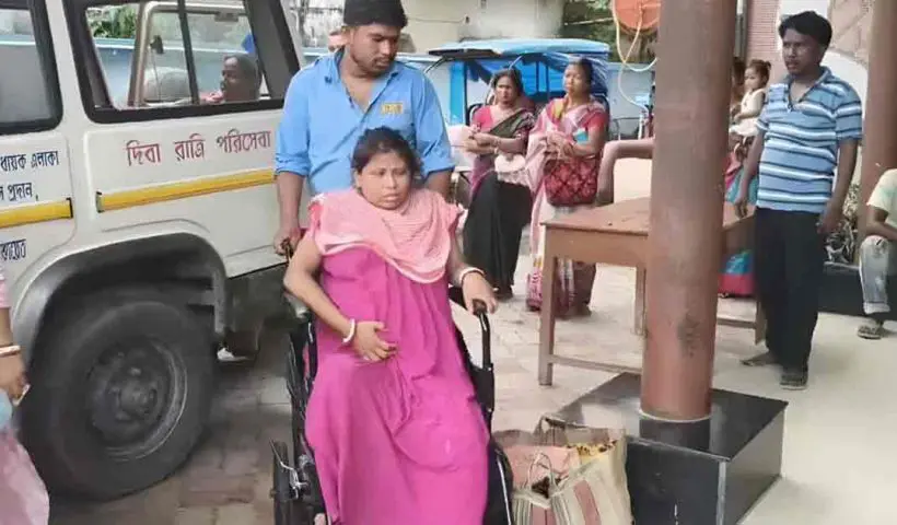 BJP Worker's Pregnant Daughter Allegedly Kicked by TMC Supporters in Dinhata