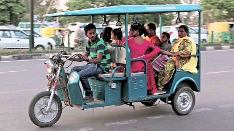 Kolkata e-rickshaw regulation