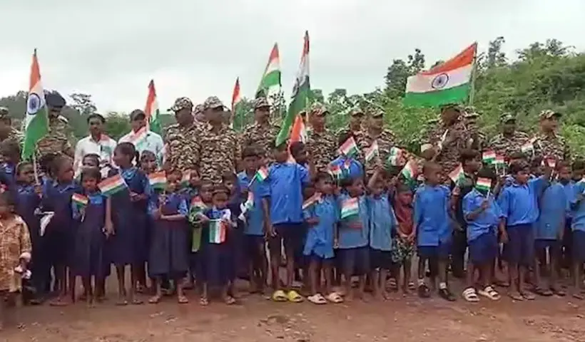 29 Naxal-hit villages hoist Tricolour