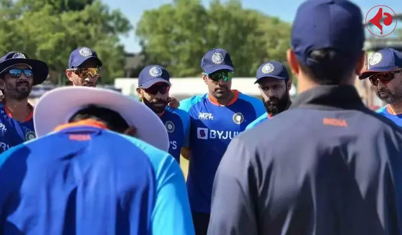 Indian Cricketer Ravichandran Ashwin to play BBL with Pakistan Cricketer will he Shake Hands