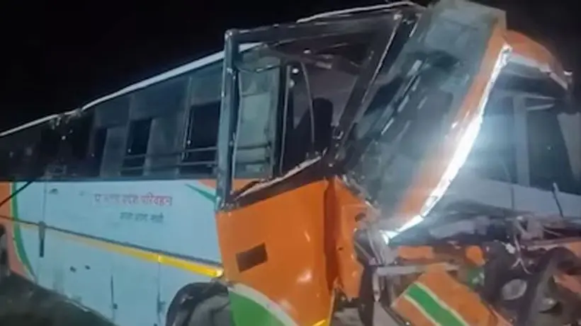 Uttar Pradesh bus accident