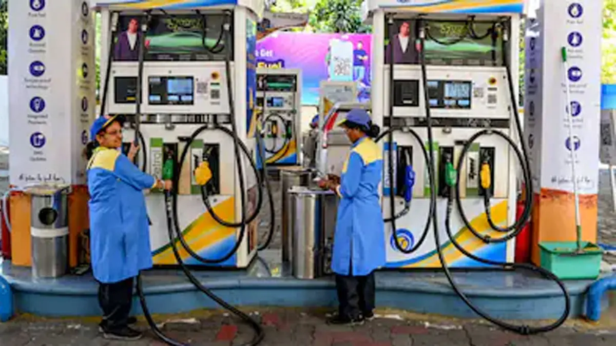 Kolkata Petrol and Diesel Price List: November 16, 2025