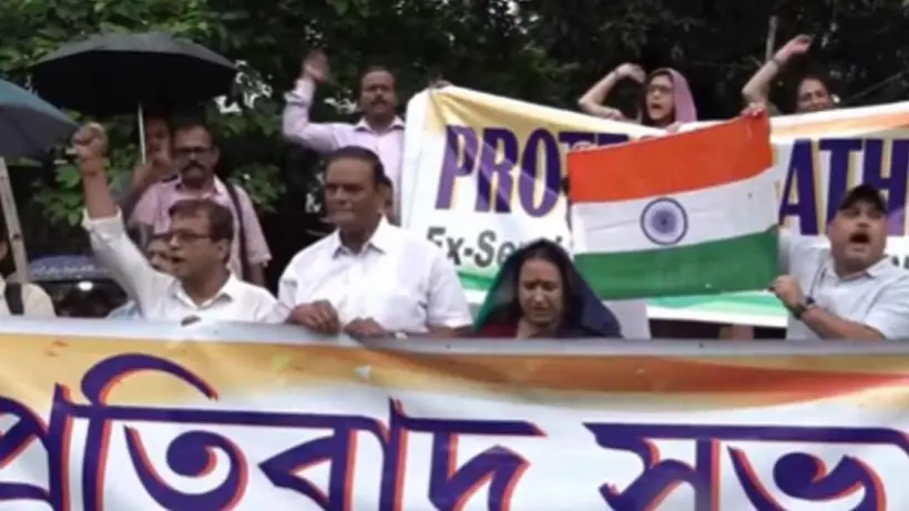 Ex Servicemen Protest