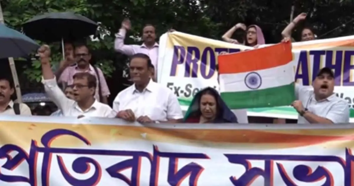 Ex Servicemen Protest