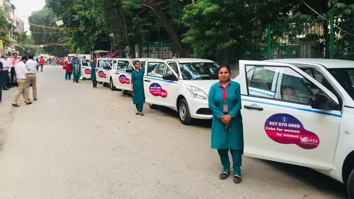 Not Just Idols—Real-life ‘Umas’ Drive Kolkata’s Cabs This Festive Season