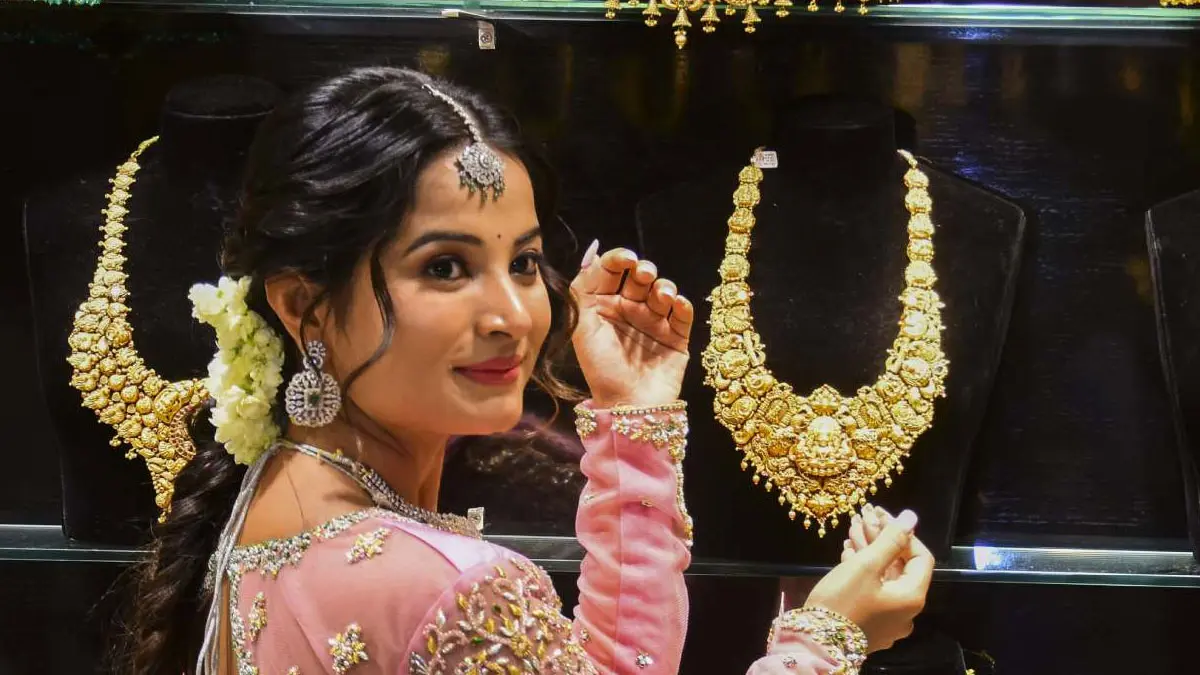 Gold's Rally Continues: Smart Investment or Risky Timing